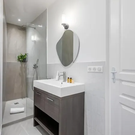 Sweet - Ile De La Cite *